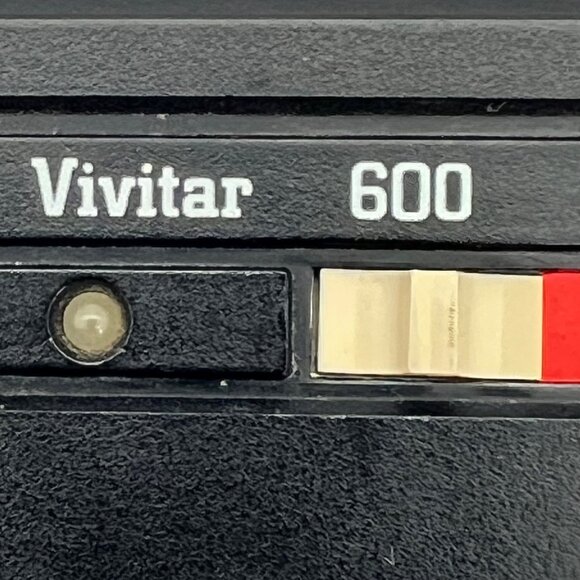 Vivitar 600 Vintage 24mm Compact Film Camera With Flash (UNTESTED) - Picture 9 of 14